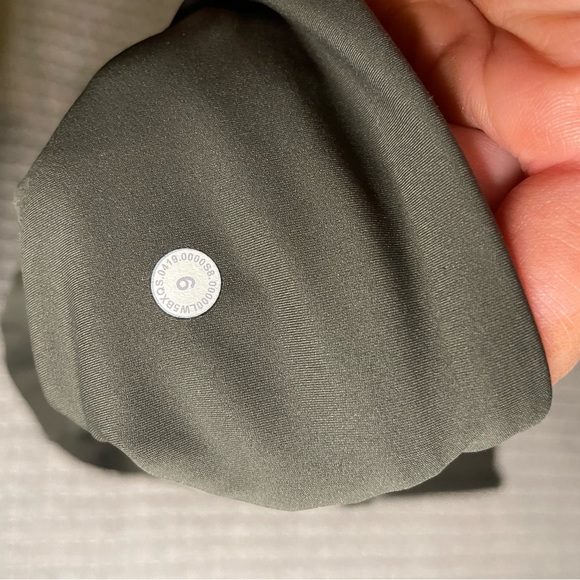 Lululemon Fast & Free 7/8 Tight II *Non-Reflective Nulux 25" Army green - Picture 7 of 10